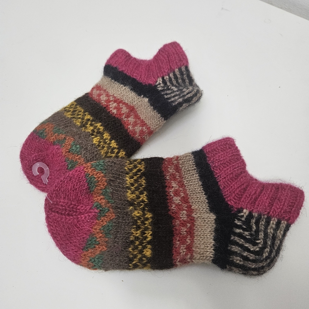 NEW People Tree Hand Knit Wool Slippers Women's S/M  6-8 Multicolor Stripes